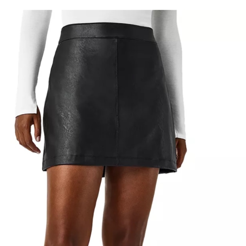 SPANX Black Faux Leather Mini Skirt with Clean Seam